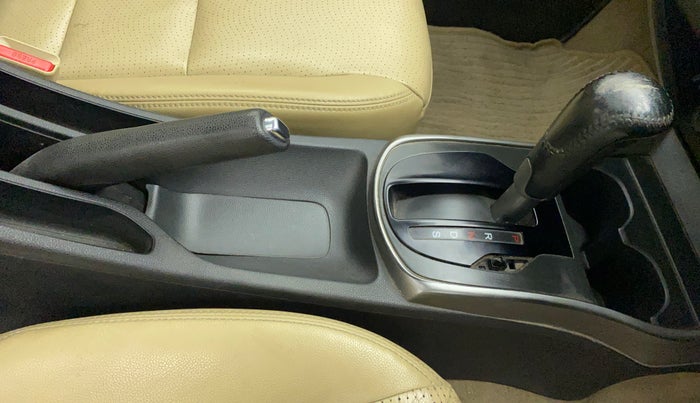 2015 Honda City 1.5L I-VTEC VX CVT, Petrol, Automatic, 97,210 km, Gear Lever