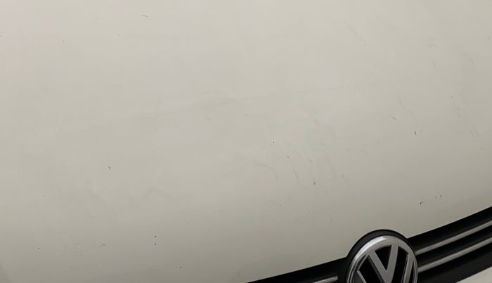 2011 Volkswagen Vento HIGHLINE 1.6 MPI, Petrol, Manual, 74,238 km, Bonnet (hood) - Minor scratches