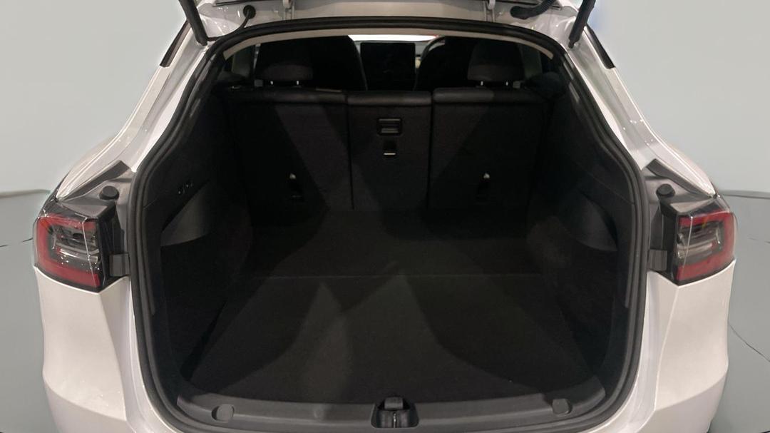 2022 Tesla Model Y Rear-wheel Drive, Automatic, 63751 km, Boot Inside View