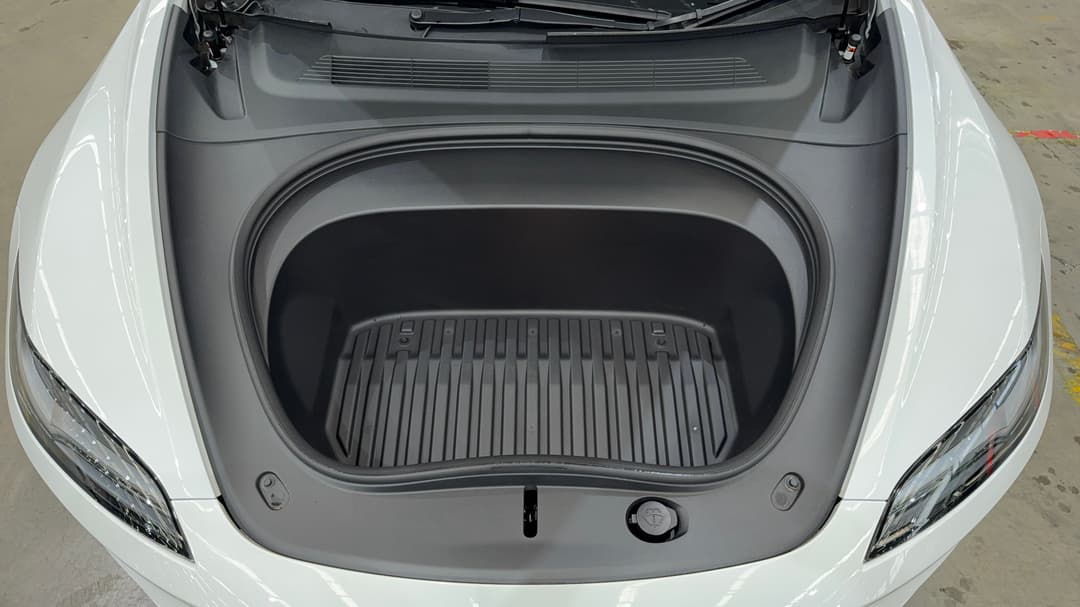 2024 Tesla Model 3 Rear-wheel Drive, Automatic, 29945 km, Open Bonnet (Engine)