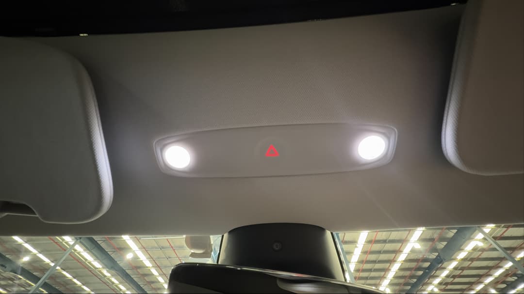 2024 Tesla Model 3 Rear-wheel Drive, Automatic, 29945 km, On-Roof Controls/Sunglass holder
