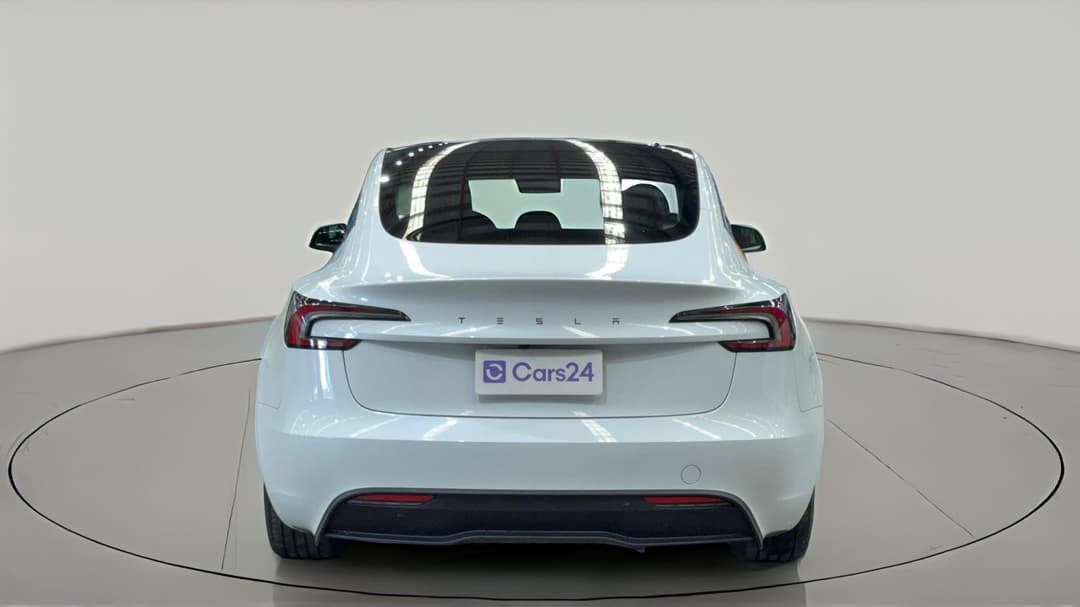 2024 Tesla Model 3 Rear-wheel Drive, Automatic, 29945 km, Back/Rear View