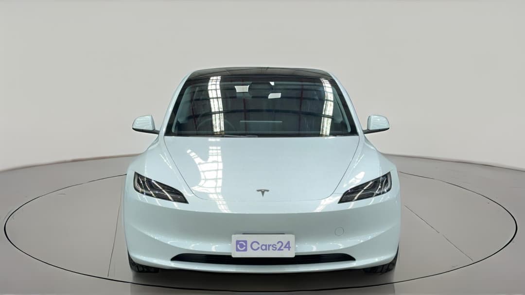 2024 Tesla Model 3 Rear-wheel Drive, Automatic, 29945 km, Front View