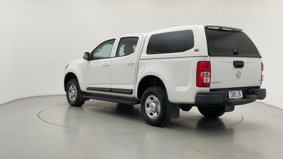 Left Back Diagonal (45- Degree) View