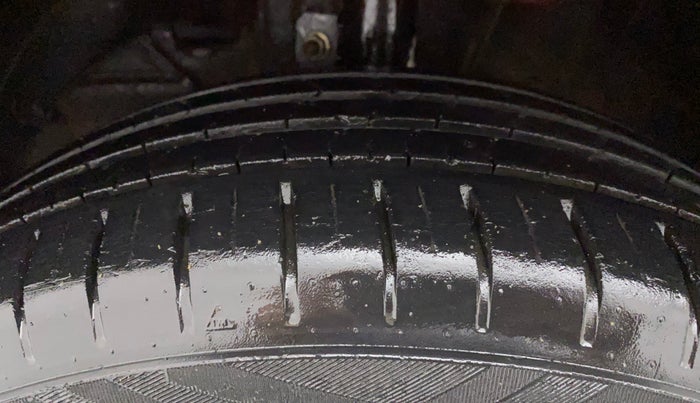 2016 Maruti Baleno ALPHA PETROL 1.2, Petrol, Manual, 67,265 km, Left Front Tyre Tread