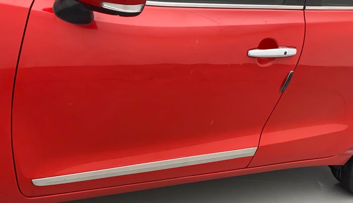 2016 Maruti Baleno ALPHA PETROL 1.2, Petrol, Manual, 67,265 km, Front passenger door - Paint has faded