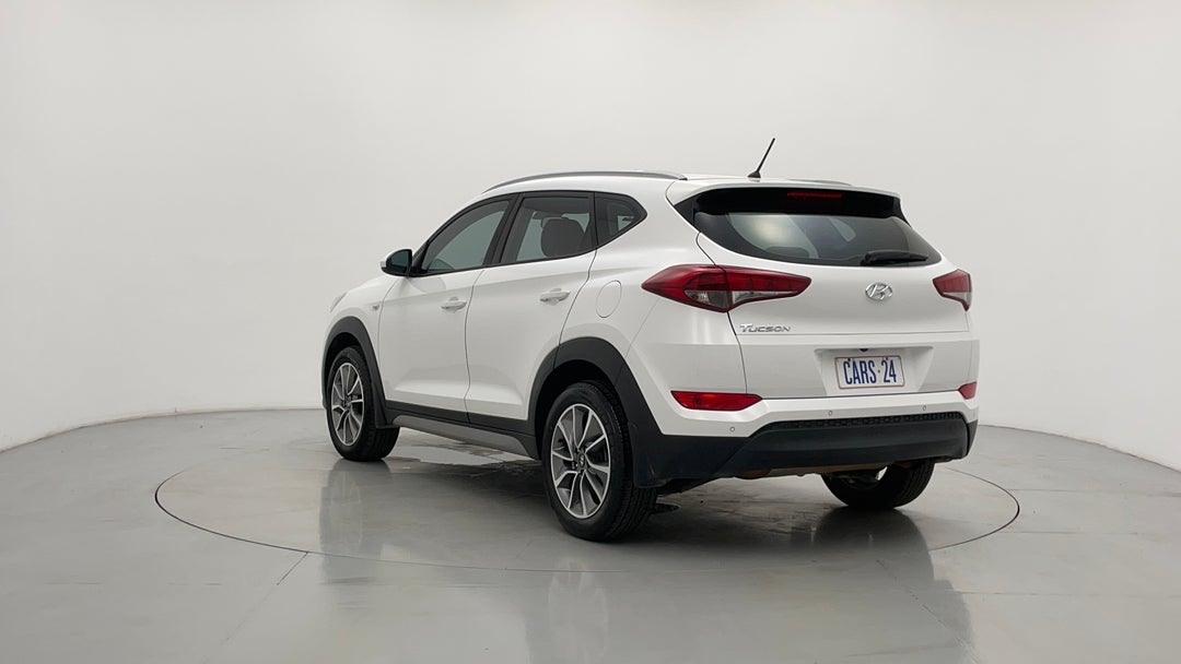 Left Back Diagonal (45- Degree) View