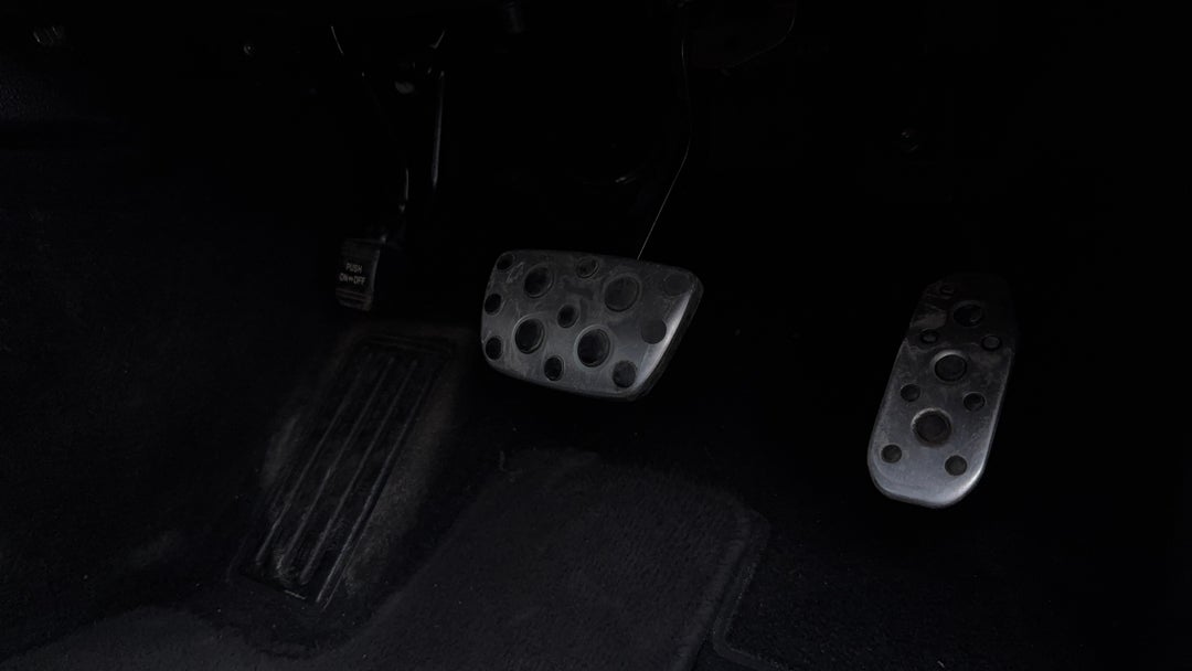 Pedals and Footmat