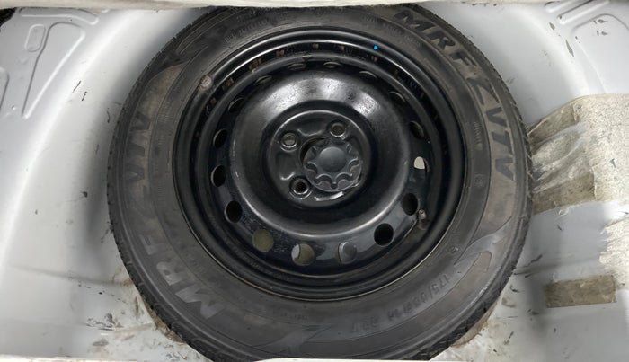 2015 Toyota Etios Liva VD, Diesel, Manual, 1,00,146 km, Spare Tyre