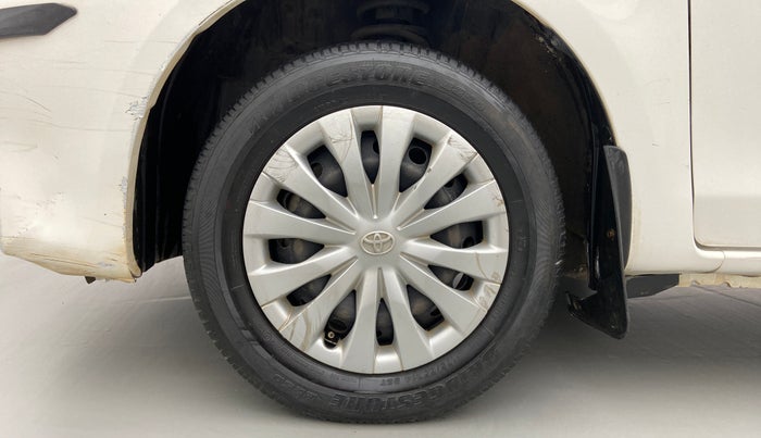 2015 Toyota Etios Liva VD, Diesel, Manual, 1,00,146 km, Left Front Wheel