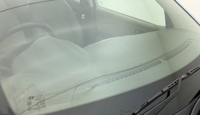 2011 Hyundai i10 MAGNA 1.2, Petrol, Manual, 46,572 km, Front windshield - Minor spot on windshield