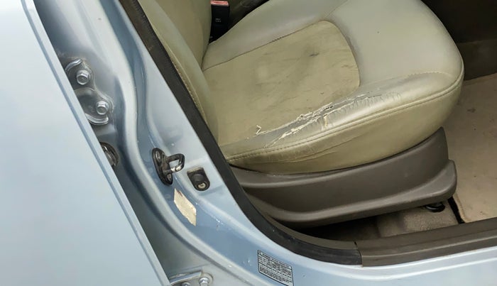2011 Hyundai i10 MAGNA 1.2, Petrol, Manual, 46,572 km, Driver-side door - Beading has minor damage