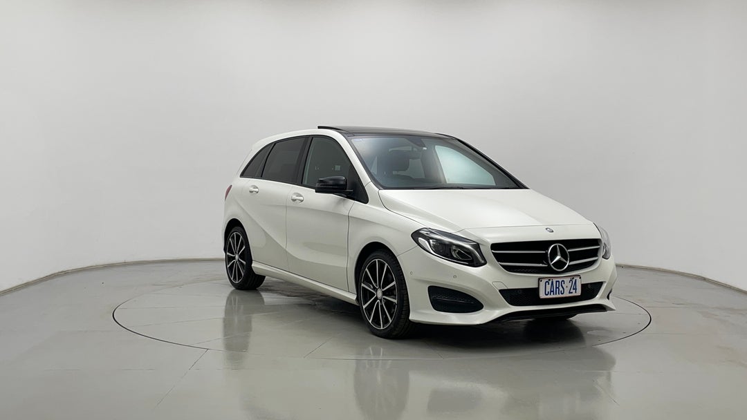 Right Front Diagonal (45- Degree) View