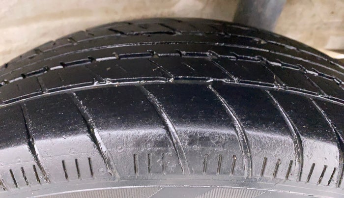 2019 Maruti New Wagon-R 1.0 Lxi (o) cng, CNG, Manual, 41,959 km, Left Rear Tyre Tread