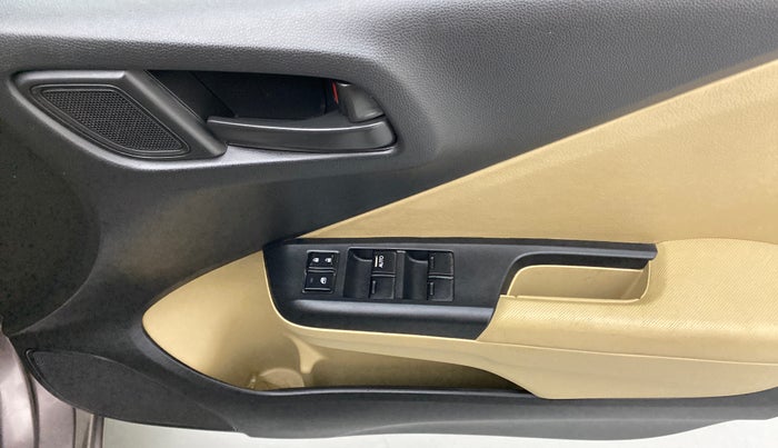 2014 Honda City SV MT PETROL, Petrol, Manual, 57,427 km, Driver Side Door Panels Control