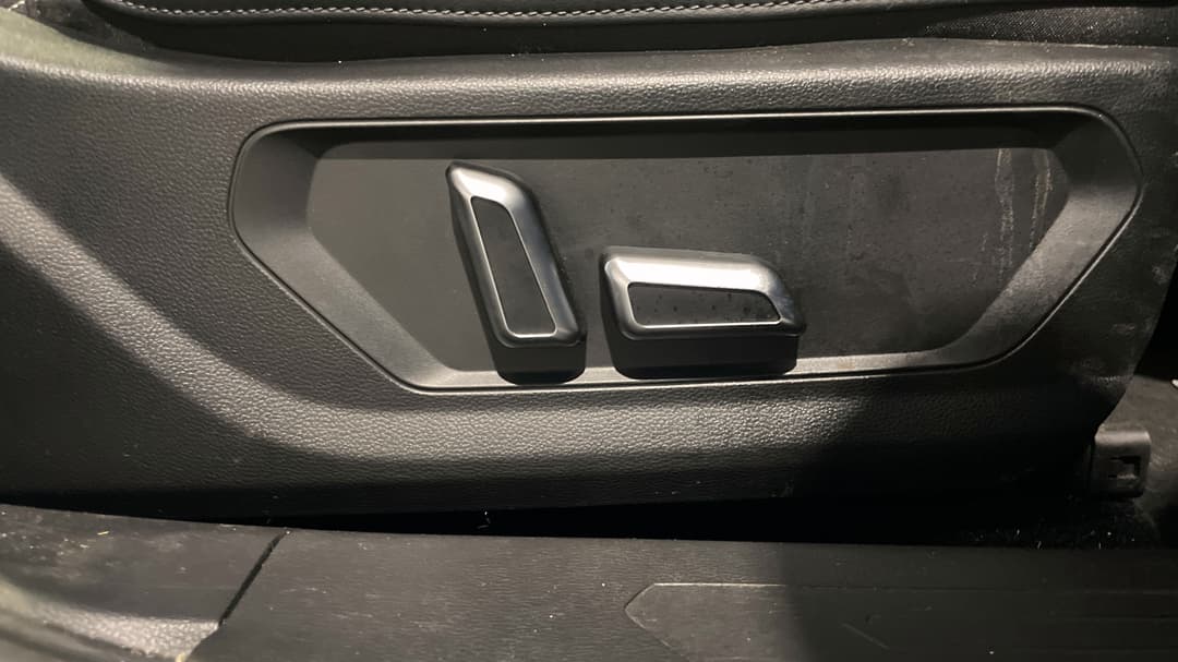 2022 GWM Haval Jolion Ultra, Automatic, 64808 km, Drivers Side Adjustment Panel