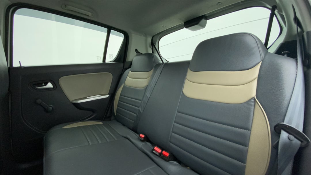 Right Side Rear Door Cabin