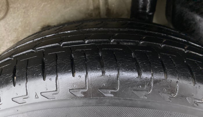 2017 Maruti IGNIS ZETA 1.2 AMT, Petrol, Automatic, 21,221 km, Left Rear Tyre Tread