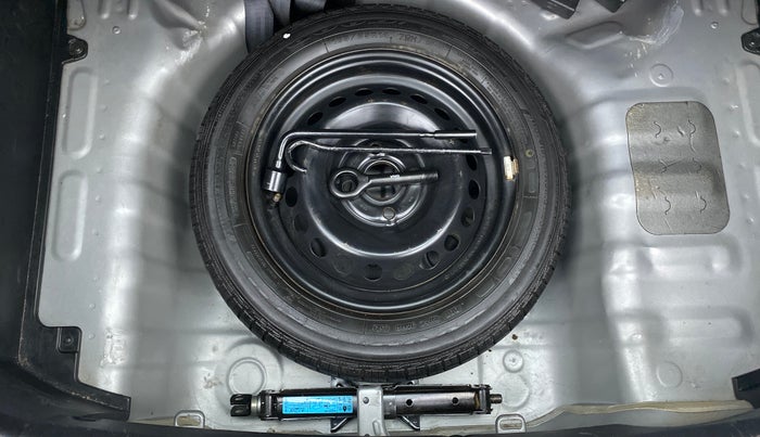 2019 Hyundai Grand i10 MAGNA 1.2 KAPPA VTVT, Petrol, Manual, 30,279 km, Spare Tyre