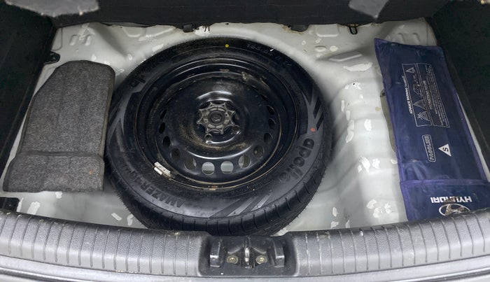 2016 Hyundai Grand i10 SPORTS 1.2 VTVT, Petrol, Manual, 43,958 km, Spare Tyre
