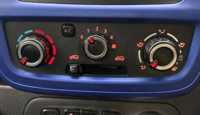2018 Renault Kwid 1.0 MARVEL CAPTAIN AMERICA EDITION AMT, Petrol, Automatic, 74,542 km, Dashboard - Air Re-circulation knob is not working