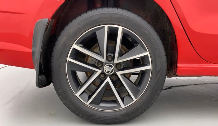2017 Skoda Rapid MONTE CARLO 1.6 MPI AT, Petrol, Automatic, 81,408 km, Right Rear Wheel