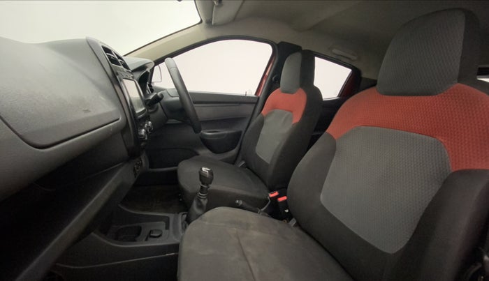 2016 Renault Kwid RXT 0.8, Petrol, Manual, 32,727 km, Right Side Front Door Cabin