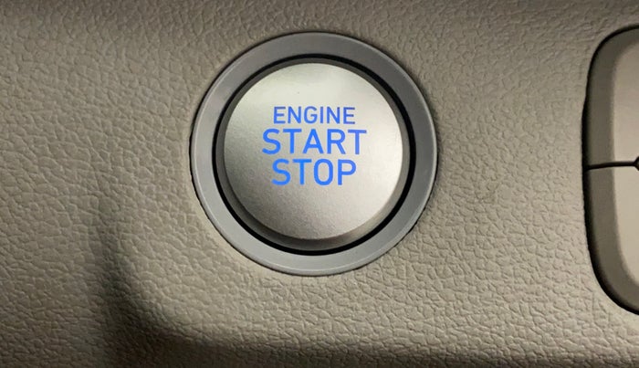 2022 Hyundai VENUE SX 1.2 PETROL, Petrol, Manual, 6,173 km, Keyless Start/ Stop Button