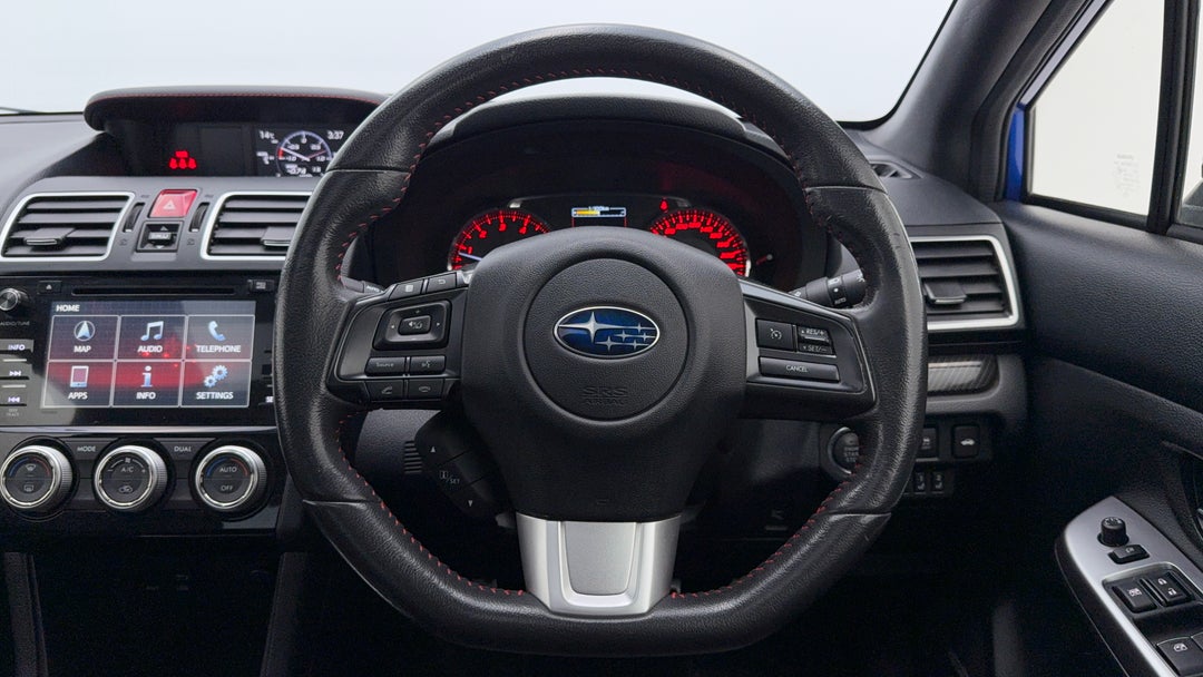 2016 Subaru WRX Premium (AWD), Manual, 132780 km, Steering Wheel Close-up