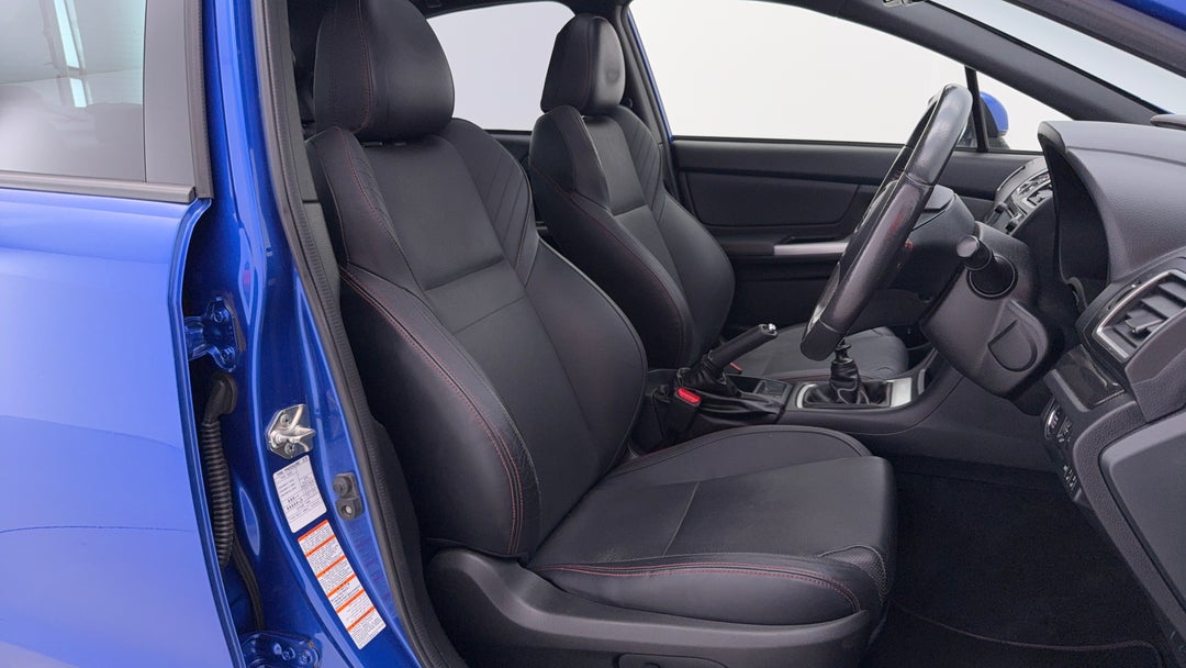 2016 Subaru WRX Premium (AWD), Manual, 132780 km, Right Side Front Door Cabin View