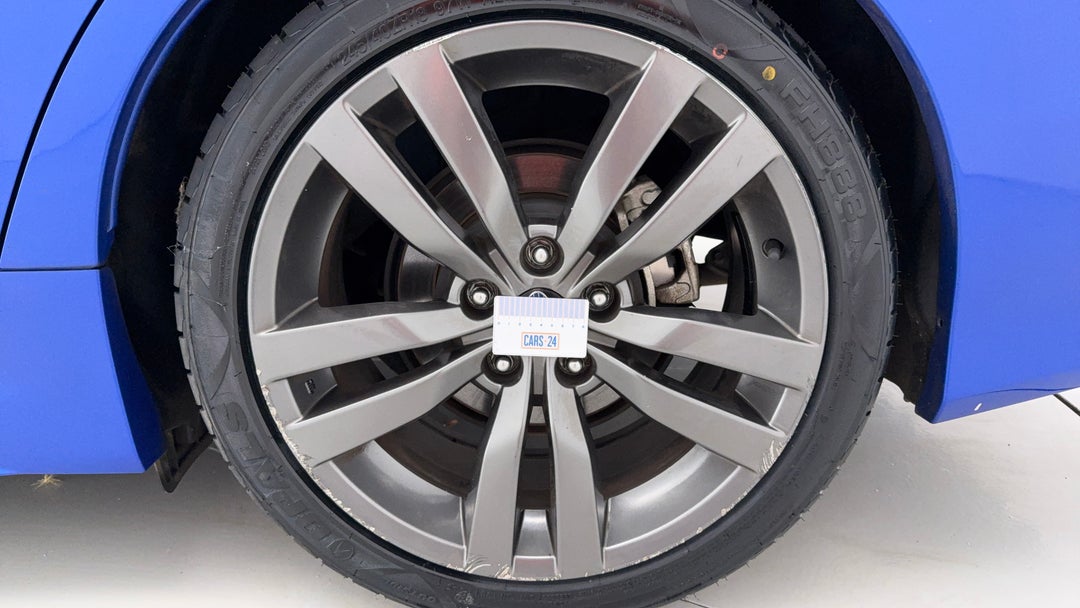 2016 Subaru WRX Premium (AWD), Manual, 132780 km, Wheels Rim Rear LHS Gutter Rash