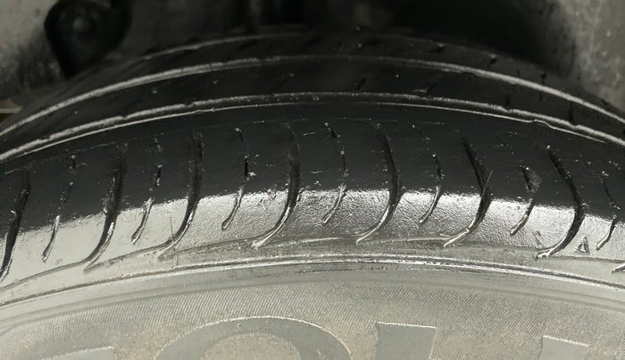 2019 KIA SELTOS HTK 1.5 PETROL, Petrol, Manual, 39,585 km, Right Rear Tyre Tread