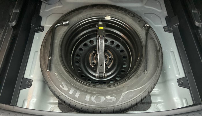 2019 KIA SELTOS HTK 1.5 PETROL, Petrol, Manual, 39,585 km, Spare Tyre