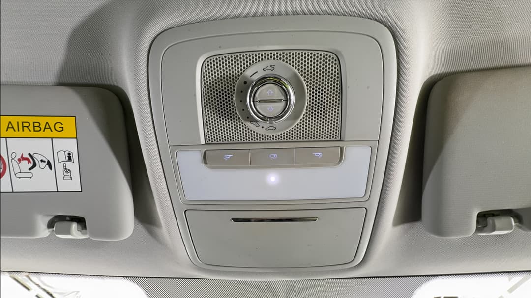 2019 MG ZS Essence, Automatic, 76630 km, On-Roof Controls/Sunglass holder