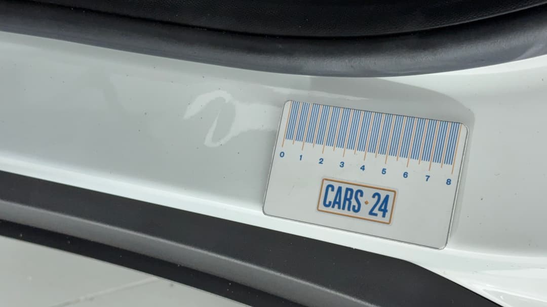 2019 MG ZS Essence, Automatic, 76630 km, Door Sills Rear LHS Dent