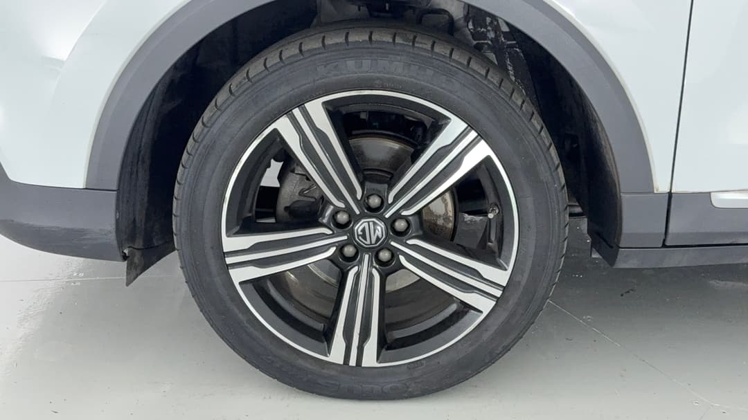 2019 MG ZS Essence, Automatic, 76630 km, Left Front Wheel