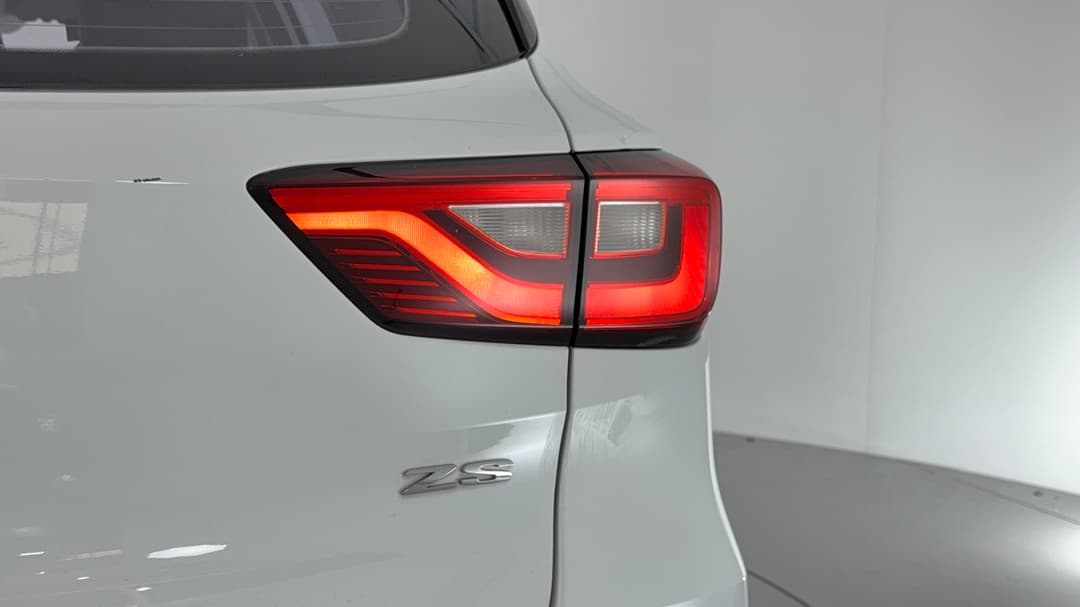 2019 MG ZS Essence, Automatic, 76630 km, Badge (Boot Right Side)