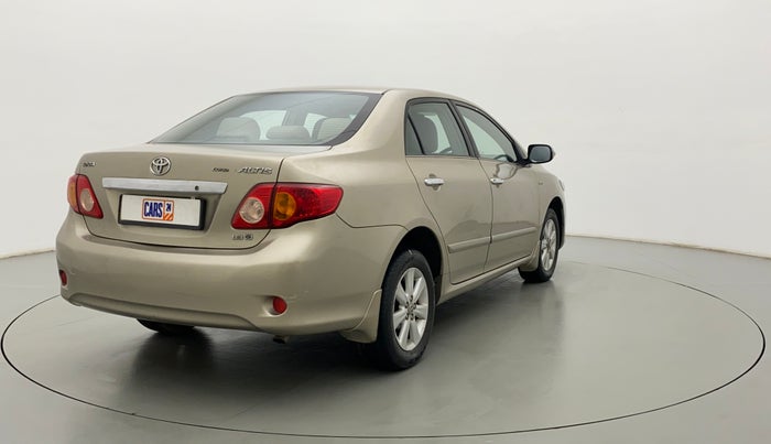 2011 Toyota Corolla Altis 1.8 G, Petrol, Manual, 1,00,075 km, Right Back Diagonal