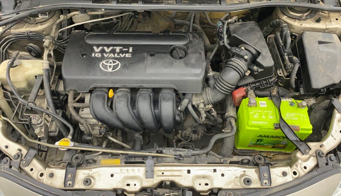 2011 Toyota Corolla Altis 1.8 G, Petrol, Manual, 1,00,075 km, Open Bonet
