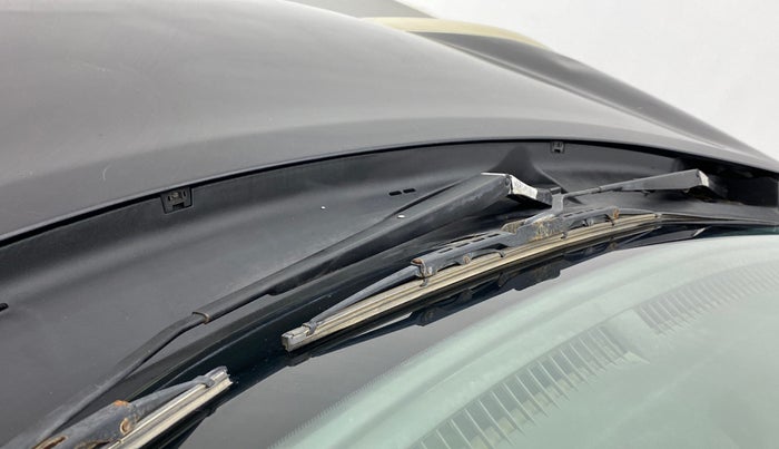 2015 Renault Pulse RXL ABS DIESEL, Diesel, Manual, 79,731 km, Front windshield - Wiper nozzle not functional