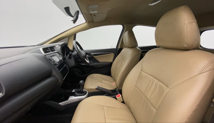 2017 Honda Jazz 1.2 V MT, Petrol, Manual, 55,107 km, Right Side Front Door Cabin