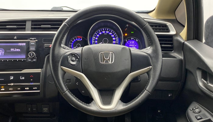2017 Honda Jazz 1.2 V MT, Petrol, Manual, 55,107 km, Steering Wheel Close Up