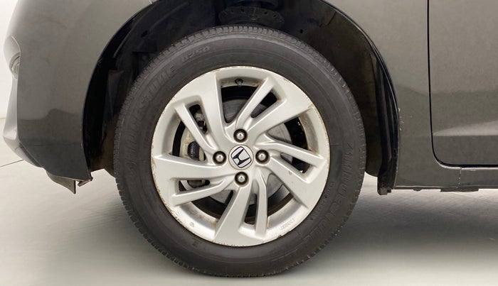 2017 Honda Jazz 1.2 V MT, Petrol, Manual, 55,107 km, Left Front Wheel
