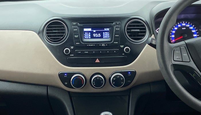 2014 Hyundai Xcent S (O) 1.2, Petrol, Manual, 59,357 km, Air Conditioner