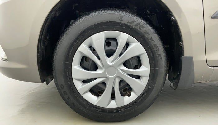 2015 Maruti Swift Dzire VDI ABS, Diesel, Manual, 51,633 km, Left Front Wheel