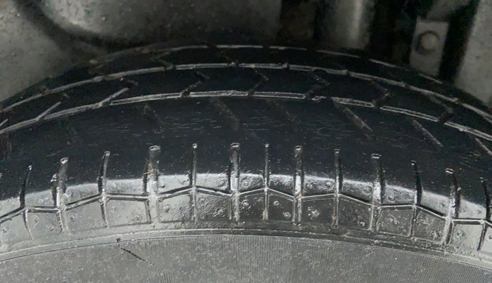 2015 Maruti Swift Dzire VDI ABS, Diesel, Manual, 51,633 km, Left Rear Tyre Tread