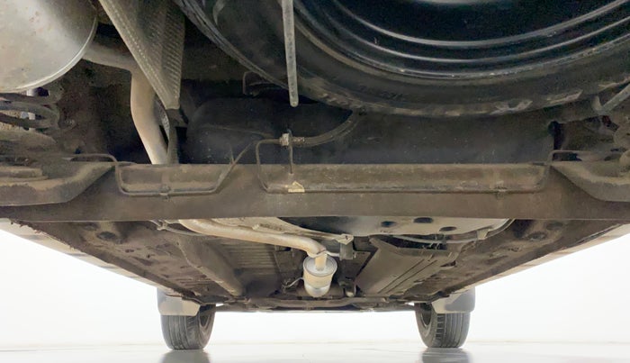 2017 Renault Duster RXS CVT, Petrol, Automatic, 34,889 km, Rear Underbody