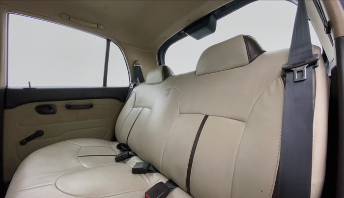 2011 Hyundai Santro Xing GL PLUS, Petrol, Manual, 79,501 km, Right Side Rear Door Cabin