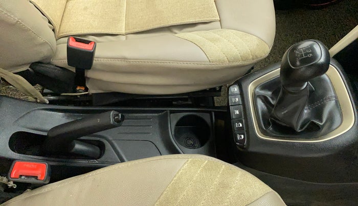 2019 Hyundai NEW SANTRO SPORTZ MT, Petrol, Manual, 41,017 km, Gear Lever