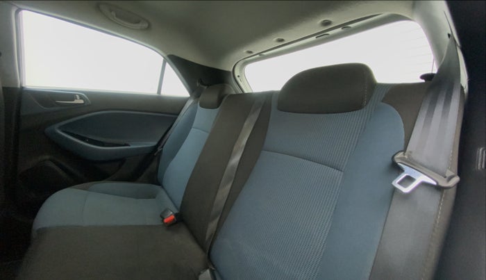 2015 Hyundai i20 Active 1.2 S, Petrol, Manual, 56,664 km, Right Side Rear Door Cabin